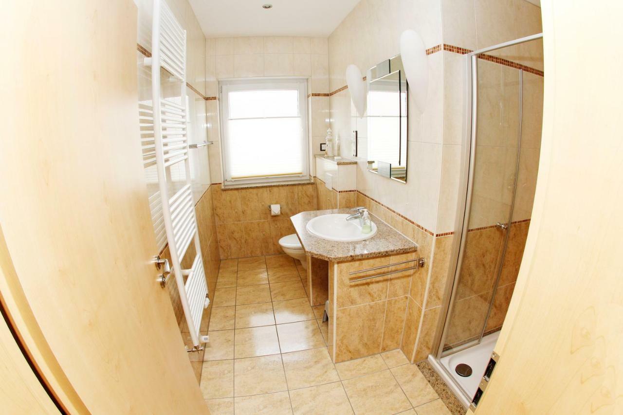 Ferienhaus "Zur Sprotte" In Glowe Esterno foto